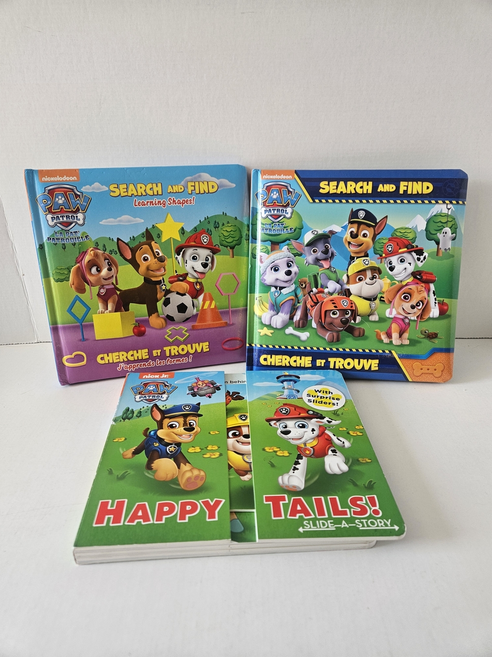 Paw Patrol Search & Find And Slide Story Book